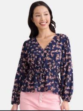 Women’s Navy Floral V-Neck Long-Sleeve Top